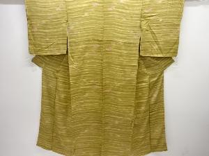 大正ロマン　横段に木の葉模様着物